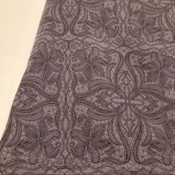 ATHLETA EVERYDAY SKORT SIZE SMALL GRAY/BLACK COLOR - Picture 2 of 12